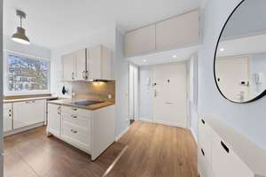 Möblierte 3 Zimmer Wohnung in zentraler ruhiger Lage  – Orber Straße 4, 14193 Schmargendorf, Berlin – Vorschaubild 4