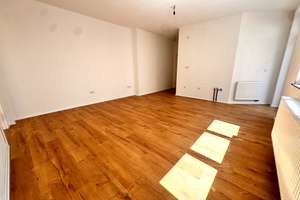 Provisionsfrei – Sanierte 2-Zimmer-Terrassenwohnung in Nürnberg – Landgrabenstraße 19, 90443 Steinbühl, Nürnberg – Vorschaubild 2