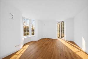 CA. 3.785,-€ pro QM Wfl. - MODERNE 3 ZI. WOHNUNG IM ARCHITEKTENHAUS - 2025 modernisiert – Die vollständige Adresse der Immobilie erhältst du vom Anbieter., 12623 Mahlsdorf, Berlin – Vorschaubild 3