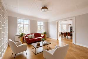 Historische Stadtvilla–großzügige Altbauwohnung mit Designerküche und außergewöhnlichem Raumangebot – 30419 Herrenhausen, Hannover – Vorschaubild 3