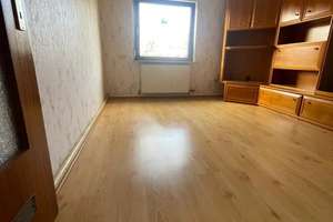 2-Zimmer-Wohnung in Heilbronn – zentrale Lage, 2 Keller und Gestaltungspotenzial – 74076 Heilbronn, Heilbronn – Vorschaubild 2