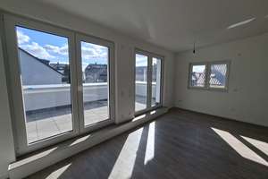 Erstbezug: KfW-40-Maisonettewohnung mit Südloggia