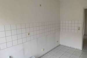 3Zi Wohnung mit großer Loggia in Auerberg – Die vollständige Adresse der Immobilie erhältst du vom Anbieter., 53117 Auerberg, Bonn – Vorschaubild 4