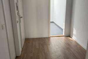 3-Zimmer Wohnung in Salzgitter-Lebenstedt, ab 01.05.2026 verfügbar – Nebelflucht 4, 38226 Lebenstedt, Salzgitter – Vorschaubild 2
