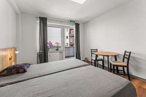 Property thumbnail 6