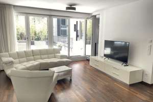 Moderne, bezugsfreie 2-Zi-Citywohnung mit großer Sonnenterrasse und Wellnessoase im Haus – Fraunhoferstr. 11a, 80469 Gärtnerplatz, München – Vorschaubild 2