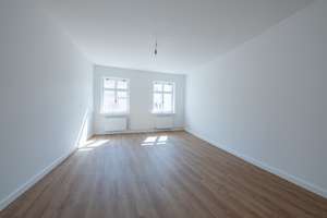 Saniert und bezugsfertig: Lichtdurchflutete Wohnung im Vorderhaus I nahe Karl-Marx-Allee – Palisadenstraße 58, 10243 Friedrichshain, Berlin – Vorschaubild 2