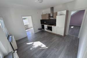 Frisch renovierte 4-Zimmer-Wohnung mit Balkon in zentraler Lage von Flensburg – Waldstraße 3, 24939 Stadtpark, Flensburg – Vorschaubild 7