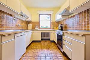 „Wohnen mit Stil und Raum – in einer der begehrtesten Lagen“ – Die vollständige Adresse der Immobilie erhältst du vom Anbieter., 86316 Friedberg – Vorschaubild 4