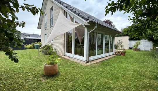 Bild von Charmantes Einfamilienhaus mit großzügigem Wintergarten.