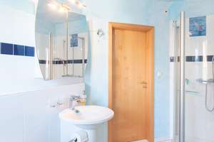 Davenstedt: Wohnen wie im Haus – Energieeffiziente Maisonette mit Atelier, großem Balkon & Garage. – Im Bruchkampe 8D, 30455 Davenstedt, Hannover – Vorschaubild 43