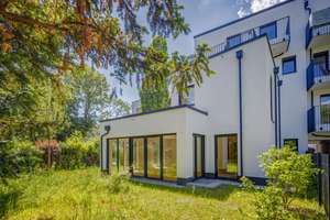 Bezugsfertige Familienwohnung mit großem Garten