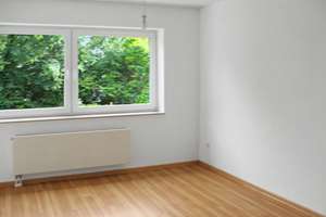 Baujahr ca. 2002: Zentral gelegene 2-Zimmer-Wohnung mit Balkon und Aufzug nähe Dortmunder Ruhrallee – Die vollständige Adresse der Immobilie erhältst du vom Anbieter., 44141 Westfalendamm, Dortmund – Vorschaubild 3