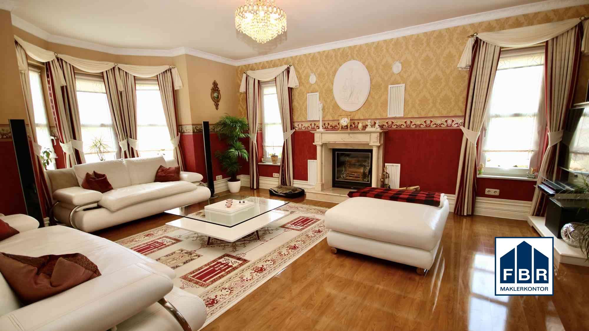 Immobilie in Groß Godems - Exklusives Komfort-Eigenheim und Pool auf herrlichem Grundstück - Bild 2