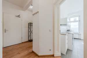 Stylish Furnished Apartment – Ideal for Professionals or Students! – Berlin – Vorschaubild 23