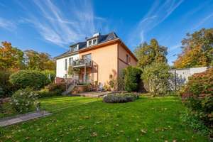 Ein Zuhause mit Potenzial auf 458 m² Grund – Zweifamilienhaus für flexible Nutzungsmöglichkeiten – Die vollständige Adresse der Immobilie erhältst du vom Anbieter., 41238 Grenzland-Stadion, Mönchengladbach – Vorschaubild 2