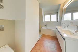 Stilvolle 5,5-Zimmer-Maisonette am Haigst – mit Seltenheitswert: maßgefertigte Einbauten, Weitbli – Die vollständige Adresse der Immobilie erhältst du vom Anbieter., 70597 Haigst, Stuttgart – Vorschaubild 18