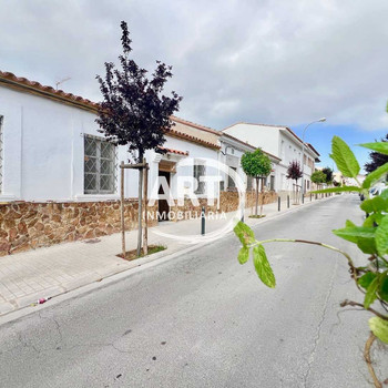 DORFHAUS IN LA ELIANA