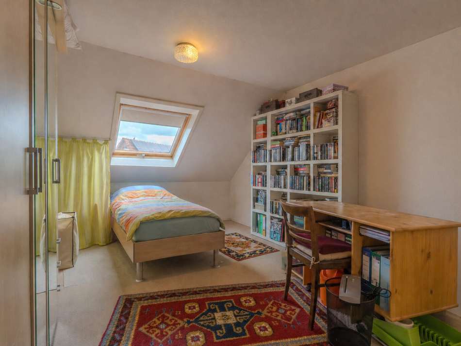 DG