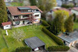 Geräumige Wohnung mit zwei Bädern und Balkon