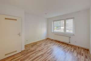 2,5 ZIMMER - HOCHPARTERRE - FRISCH RENOVIERT - AB 01.09. FREI – Die vollständige Adresse der Immobilie erhältst du vom Anbieter., 58452 Innenstadt, Witten – Vorschaubild 2