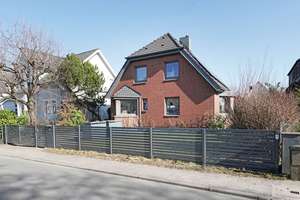 Perfekt für Familien -- EFH, 4,5 Zi., 2 Bäder, PV und großer Traumgarten! – Die vollständige Adresse der Immobilie erhältst du vom Anbieter., 22143 Rahlstedt, Hamburg – Vorschaubild 4