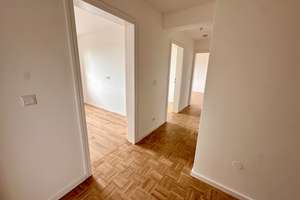 Helle 2,5-Zimmer-Wohnung mit Balkon in Nürnberg – Ramsberger Straße  5, 90449 Röthenbach Ost, Nürnberg – Vorschaubild 7