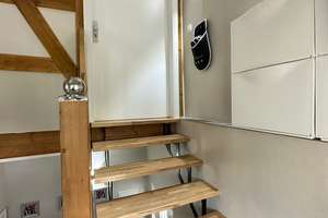 Ansprechende 5-Zimmer-Wohnung mit Balkon und EBK in Hockenheim – Die vollständige Adresse der Immobilie erhältst du vom Anbieter., 68766 Hockenheim – Vorschaubild 1