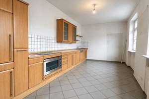 Großzügige Altbauwohnung mit Balkon & Stellplatz in Krefeld-Uerdingen – 47829 Uerdingen, Krefeld – Vorschaubild 5