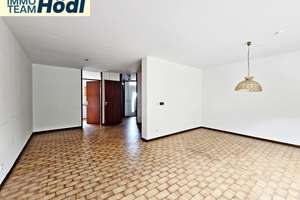 Großes Reihenhaus mit Garage und AAP im Freien sucht neuen Eigentümer !! – Die vollständige Adresse der Immobilie erhältst du vom Anbieter., 72760 Reutlingen-Mitte, Reutlingen – Vorschaubild 7