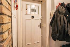 Moderne 2-Zi.-Altbauwohnung in Fhain mit Küche & Keller in ruhiger Nebenstraße (barrierefrei im EG) – Die vollständige Adresse der Immobilie erhältst du vom Anbieter., 10245 Friedrichshain, Berlin – Vorschaubild 7