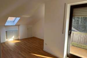 4-Zimmer-Wohnung mit Balkon in Altenstadt an der Waldnaab – Die vollständige Adresse der Immobilie erhältst du vom Anbieter., 92665 Altenstadt an der Waldnaab – Vorschaubild 6