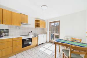 Wohlfühloase mit Gartenidylle: Modernisiertes Haus mit Einliegerwohnung, Doppelgarage und PV-Anlage – Die vollständige Adresse der Immobilie erhältst du vom Anbieter., 84137 Vilsbiburg – Vorschaubild 24