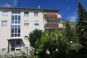 Günstige 4 Zimmerwohnung mit Weibertreublick