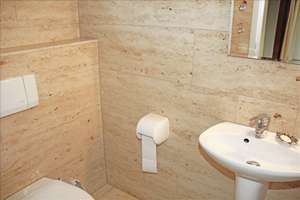 Transparente Eleganz – Design aus Holz und Glas in bester Wohnlage – Die vollständige Adresse der Immobilie erhältst du vom Anbieter., 72461 Albstadt – Vorschaubild 15
