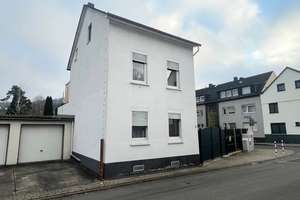 Das Eifamilienhaus mit neuer Heizung und Grundstück. In Koblenz! – Die vollständige Adresse der Immobilie erhältst du vom Anbieter., 56070 Neuendorf, Koblenz – Vorschaubild 2