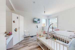 Property thumbnail 11