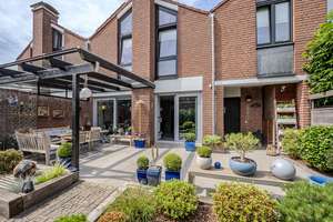 Ihr Zuhause in Hüls – stilvoll modernisiert, gepflegt und sofort bezugsbereit mit PV und Wallbox – Die vollständige Adresse der Immobilie erhältst du vom Anbieter., 47839 Hüls, Krefeld – Vorschaubild 32