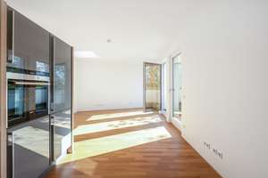 Erstklassiges Domizil mit Seepanorama – Penthouse mit umlaufender Dachterrasse – Die vollständige Adresse der Immobilie erhältst du vom Anbieter., 13158 Wilhelmsruh, Berlin – Vorschaubild 4