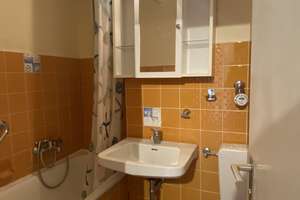 1-Zimmerwohnung mit Sanierungspotenzial in den Pichelsdorfer Seehäusern – Am Pichelssee 8, 13595 Wilhelmstadt, Berlin – Vorschaubild 7