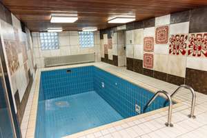Einfamilienhaus mit Pool, Terrasse & Balkonen, inklusive 2 Garagen – optional als Zweifamilienhaus – Die vollständige Adresse der Immobilie erhältst du vom Anbieter., 46242 Fuhlenbrock, Bottrop – Vorschaubild 55