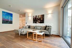 MÖBLIERT - CITY WOHNUNG - Tolle Wohnung mit Terrasse und Garten – Die vollständige Adresse der Immobilie erhältst du vom Anbieter., 70176 Rosenberg, Stuttgart – Vorschaubild 4