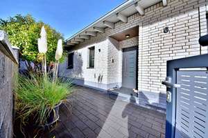 Moderner Bungalow mit Charme – Ihr neues Zuhause in Weilerswist – Die vollständige Adresse der Immobilie erhältst du vom Anbieter., 53919 Weilerswist – Vorschaubild 1