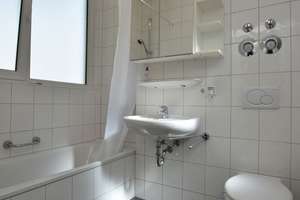 Modern möblierte Wohnung mit Balkon in Stuttgart Bad Cannstatt – Die vollständige Adresse der Immobilie erhältst du vom Anbieter., 70372 Veielbrunnen, Stuttgart – Vorschaubild 13