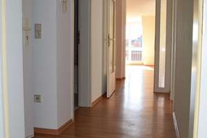Großzügig, Gemütliche Wohnung mit neuer Einbauküche in Laubegast – Hermann-Seidel-Straße 11, 1279 Laubegast, Dresden – Vorschaubild 4