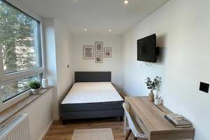 Moderne 4er-WG: renovierte Zimmer (10-13 m²) - sofort verfügbar - inkl. TV, WaMa & SpüMa – Waldschulstr. 54, 81827 Waldtrudering, München – Vorschaubild 2