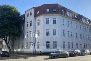 2 Zimmerwohnung mit EBK in MD-Stadtfeld zu vermieten – Uhlandstraße 20, 39108 Magdeburg – Vorschaubild 1