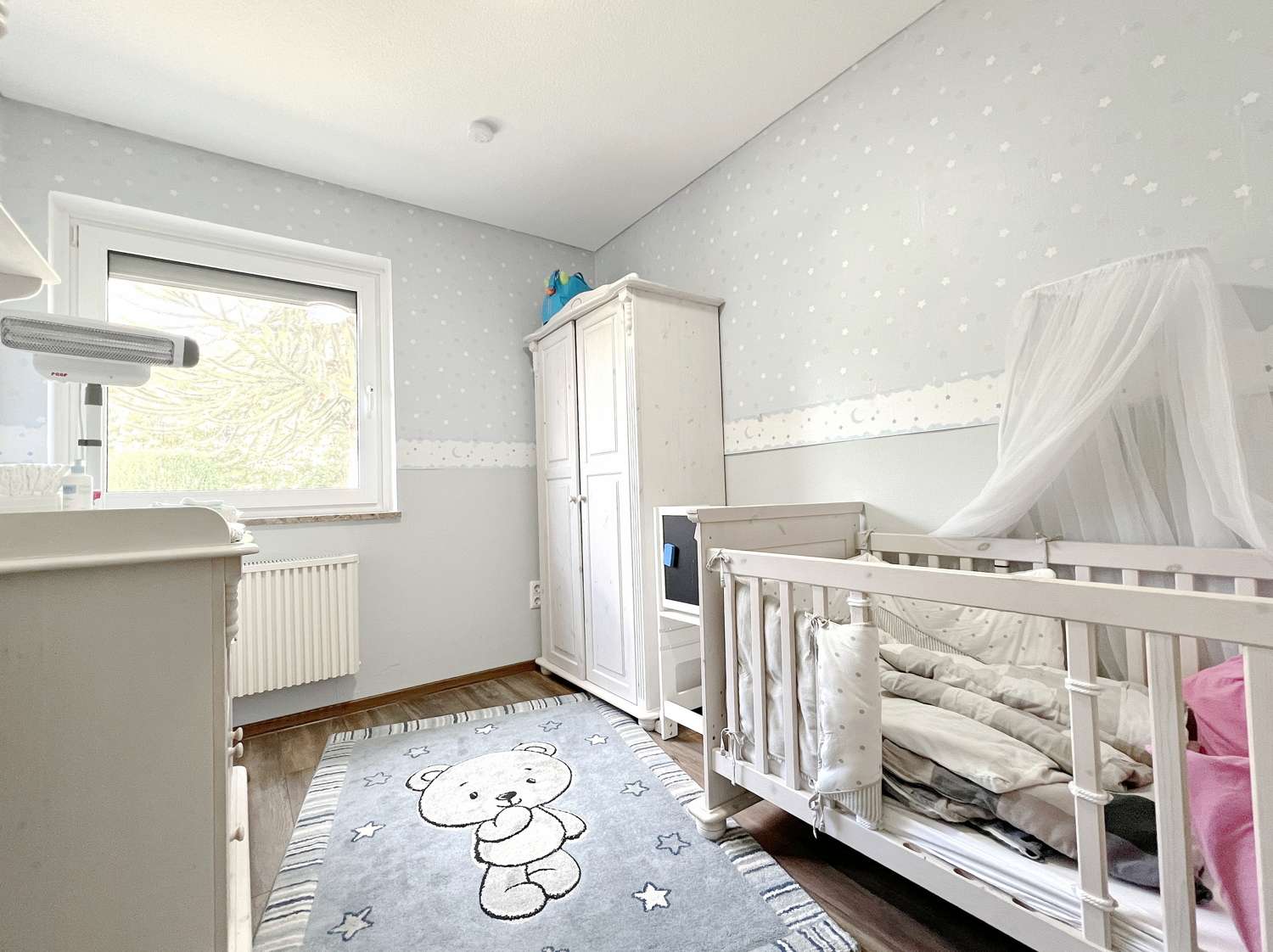 Immobilie in Alveslohe - Wohlfühlen im Grünen: Altersgerechter Bungalow mit Stil - Bild 3