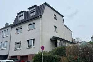 Reihenendhaus mit Garten, Balkon & Garagen in Wuppertal-Vohwinkel – Wuppertal – Vorschaubild 1