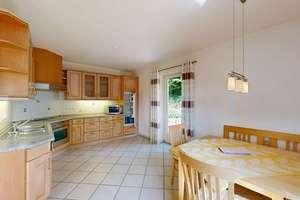 Gepflegte Doppelhaushälfte mit Garten und Garage in begehrter Lage von Passau-Grubweg – Die vollständige Adresse der Immobilie erhältst du vom Anbieter., 94034 Grubweg, Passau – Vorschaubild 3